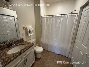 120 Moss Mountain Lane-Unit -101 in Charlottesville, VA - Building Photo - Building Photo