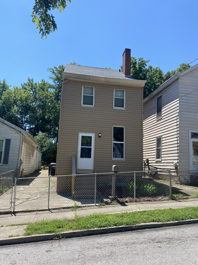 621 Watkins St Rentals in Covington, KY