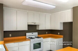 2240 India St in Los Angeles, CA - Building Photo