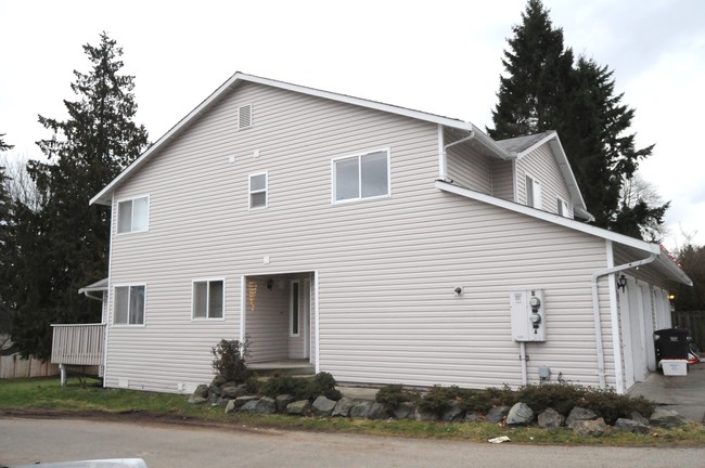 6309 Cady Rd in Everett, WA - Foto de edificio - Building Photo