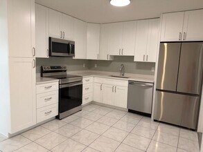 3901 Harwood St in West Palm Beach, FL - Building Photo - Building Photo