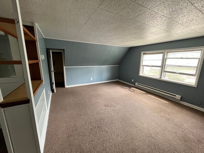 property at 802-806 W Cedar St