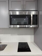 1493 NW 1st Ave in Florida City, FL - Building Photo - Building Photo