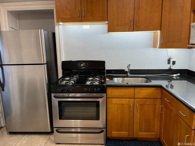 property at 2836 Franklin St