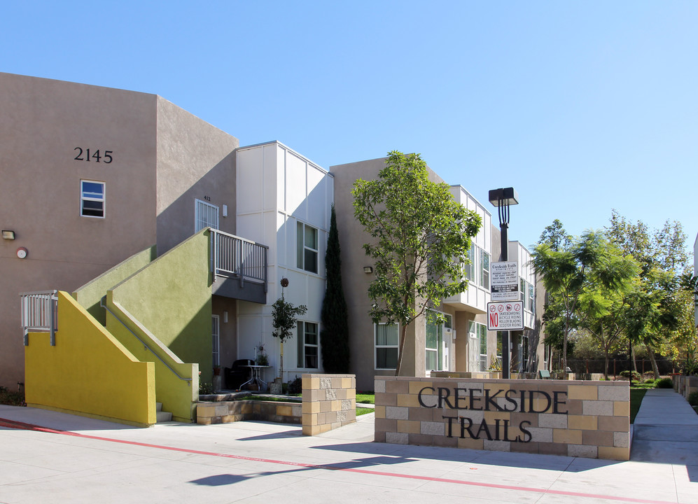 Creekside Trails in San Diego, CA - Building Photo