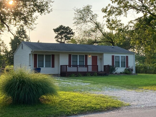 215 Bethel Church Rd in St. Clair, MO - Building Photo - Building Photo