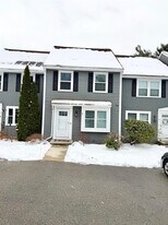 5 Aspen Ln in Merrimack, NH - Building Photo