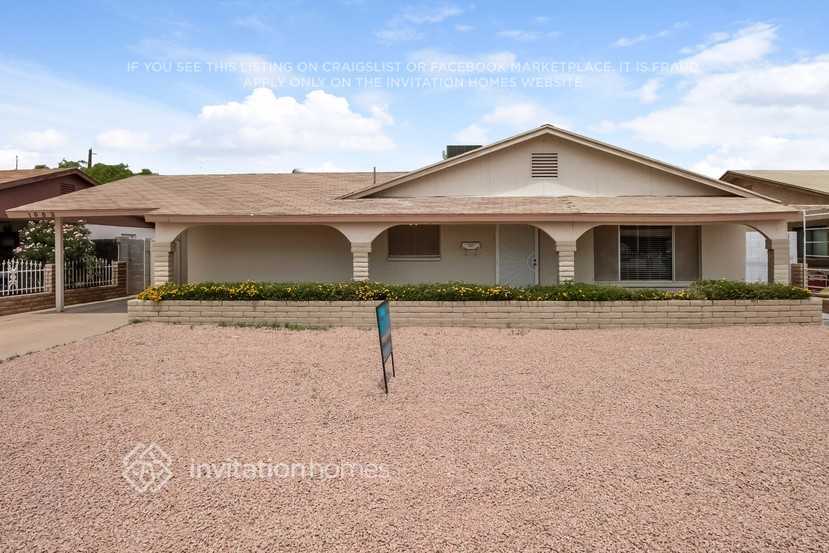 1552 W Vine Ave in Mesa, AZ - Building Photo