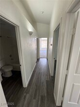 9109 Living Rose St in Las Vegas, NV - Building Photo - Building Photo