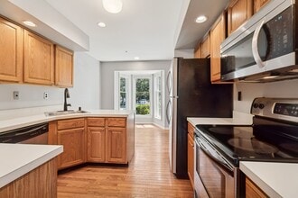 1422 Stirling Ct in Phoenixville, PA - Building Photo - Building Photo