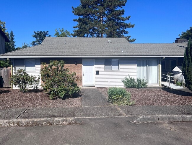 property at 5539 SW Lombard Ave