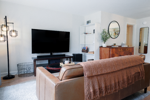 101 Ardmore Pl NW, Unit 1 in Atlanta, GA - Building Photo