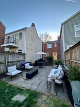 618 S Pitt St in Alexandria, VA - Foto de edificio - Building Photo