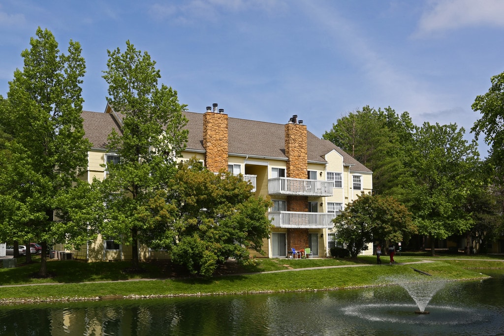 Winchester Place Apartments in Fairview Heights, IL ...