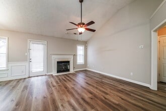 47 Noah Dr in Newnan, GA - Building Photo - Building Photo