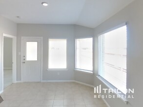 809 Walls Blvd in Crowley, TX - Building Photo - Building Photo
