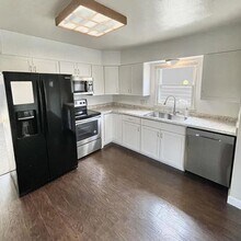 1020 E Tallent St in Rapid City, SD - Building Photo - Building Photo