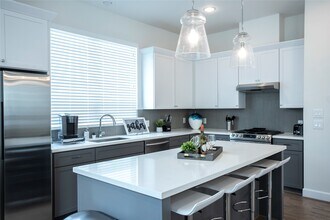 2713 Eado Edge Ct in Houston, TX - Building Photo - Building Photo