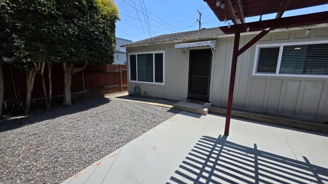 property at 2039 Thomas Ave