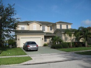 1579 Newhaven Point Ln in West Palm Beach, FL - Building Photo - Building Photo