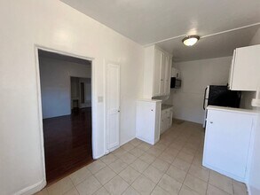 Alexandria Gramercy, LLC in Hollywood, CA - Foto de edificio - Interior Photo