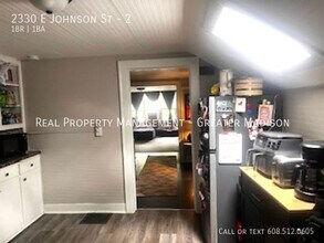 2330 E Johnson St in Madison, WI - Building Photo - Building Photo