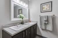 Saddle Creek Apartments photo'