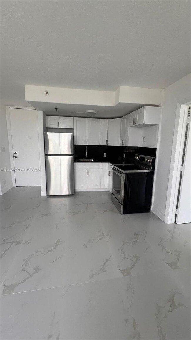16450 NW 2nd Ave