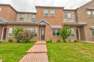 6043 Rivendell Dr in Frisco, TX - Building Photo