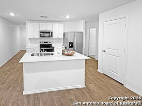 5726 Bailey Downs in San Antonio, TX - Building Photo - Building Photo
