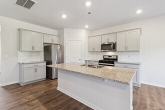 65 Blue Aspen Dr in Fuquay Varina, NC - Building Photo - Building Photo