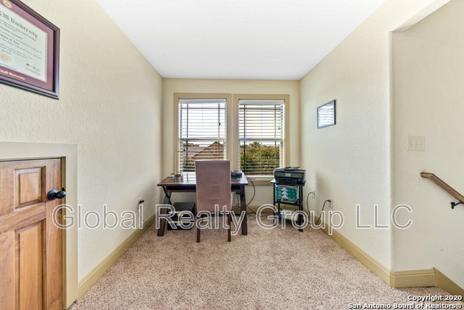property at 1670 Gruene Vineyard Crossing
