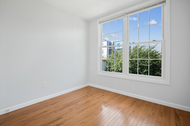 property at 4 South St