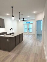 16601 Braker Ln in Manor, TX - Building Photo