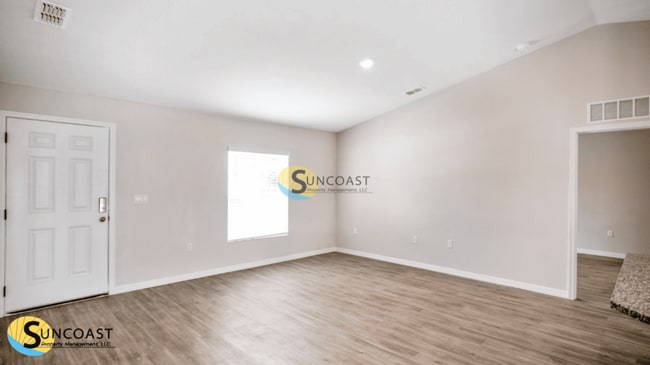 176 Point Pleasant Dr in Palm Coast, FL - Building Photo - Building Photo