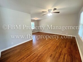 101 Pensacola Ave in Waxahachie, TX - Building Photo - Building Photo