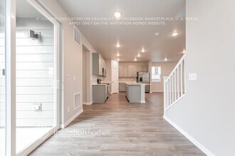 4721 N Valdai Ct in Aurora, CO - Building Photo - Building Photo