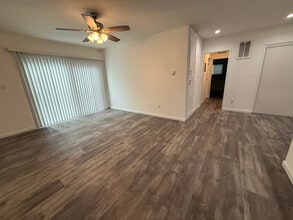 1436 S Shenandoah St in Los Angeles, CA - Building Photo - Building Photo