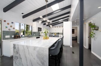17780 Sintonte Dr in San Diego, CA - Building Photo - Building Photo