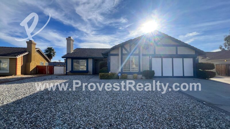 12785 Cardinal Rd in Victorville, CA - Building Photo