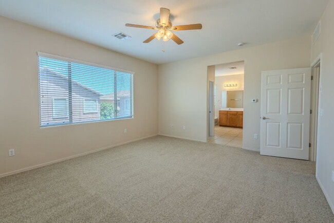 76 W Calle Gota in Sahuarita, AZ - Building Photo - Building Photo