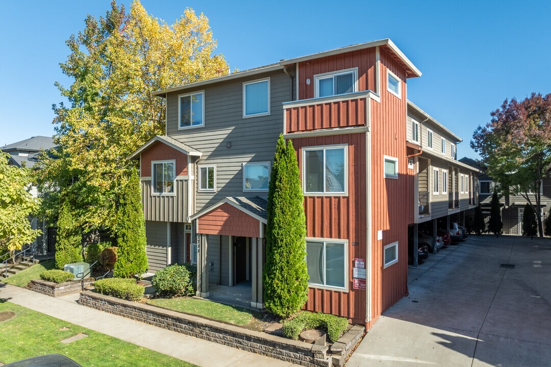 1755-1777 Mill St in Eugene, OR - Foto de edificio