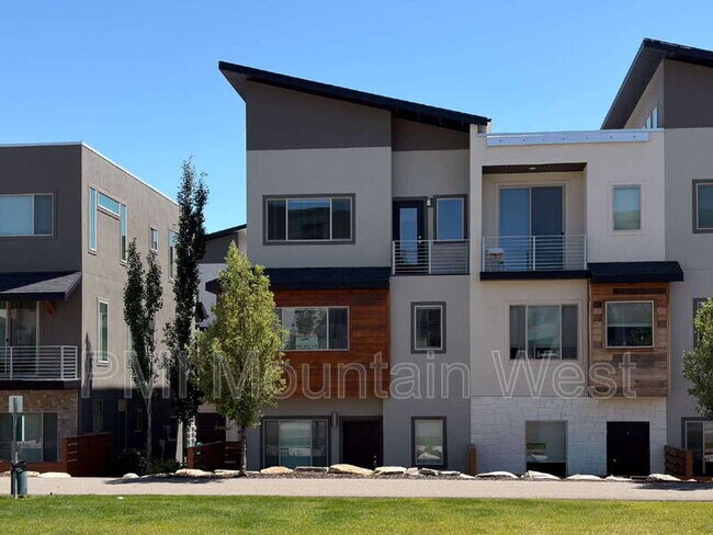 property at 506 W 2200 N