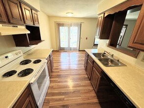 3001 Cimarron Trl, Unit 4 in Madison, WI - Building Photo - Building Photo