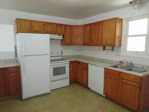 529 S Dunlop St in Petersburg, VA - Building Photo - Building Photo