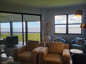 11620 Court of Palms in Ft. Myers, FL - Building Photo - Building Photo