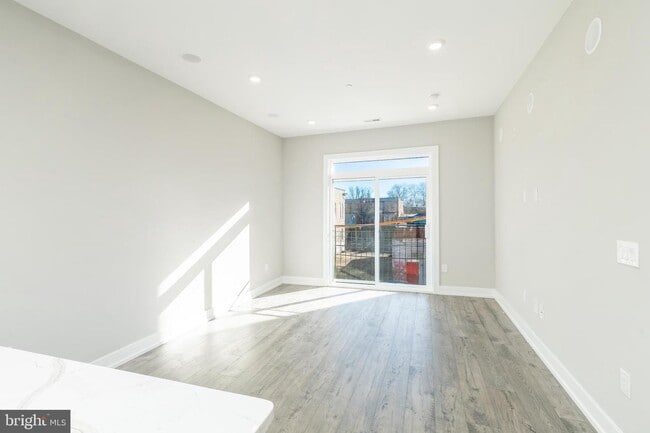 2209 N Broad St-Unit -5 in Philadelphia, PA - Building Photo - Building Photo