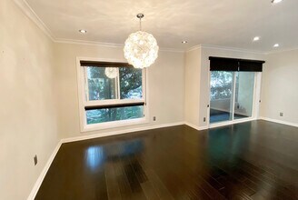 1203 N Sweetzer Ave, Unit 118 in West Hollywood, CA - Building Photo - Building Photo