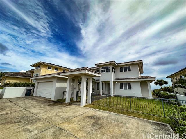 property at 1071 Hoa St