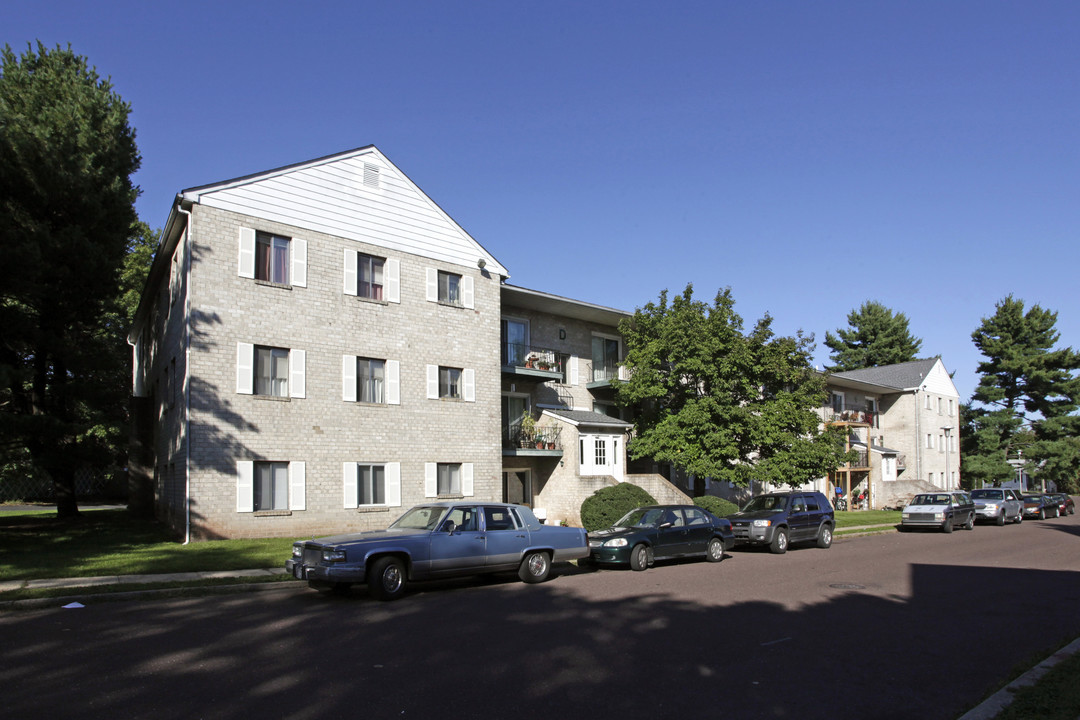 Wexford Apartments in Pottstown, PA - Building Photo